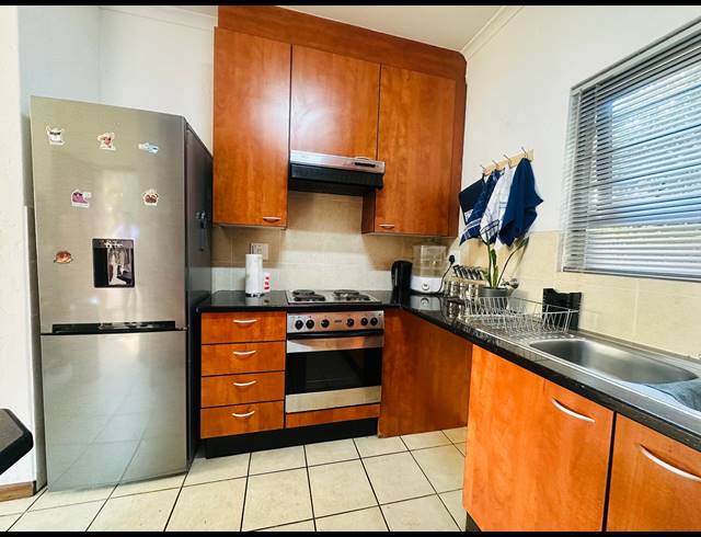 2 BEDROOM TOWNHOUSE TO LET IN BROADACRES